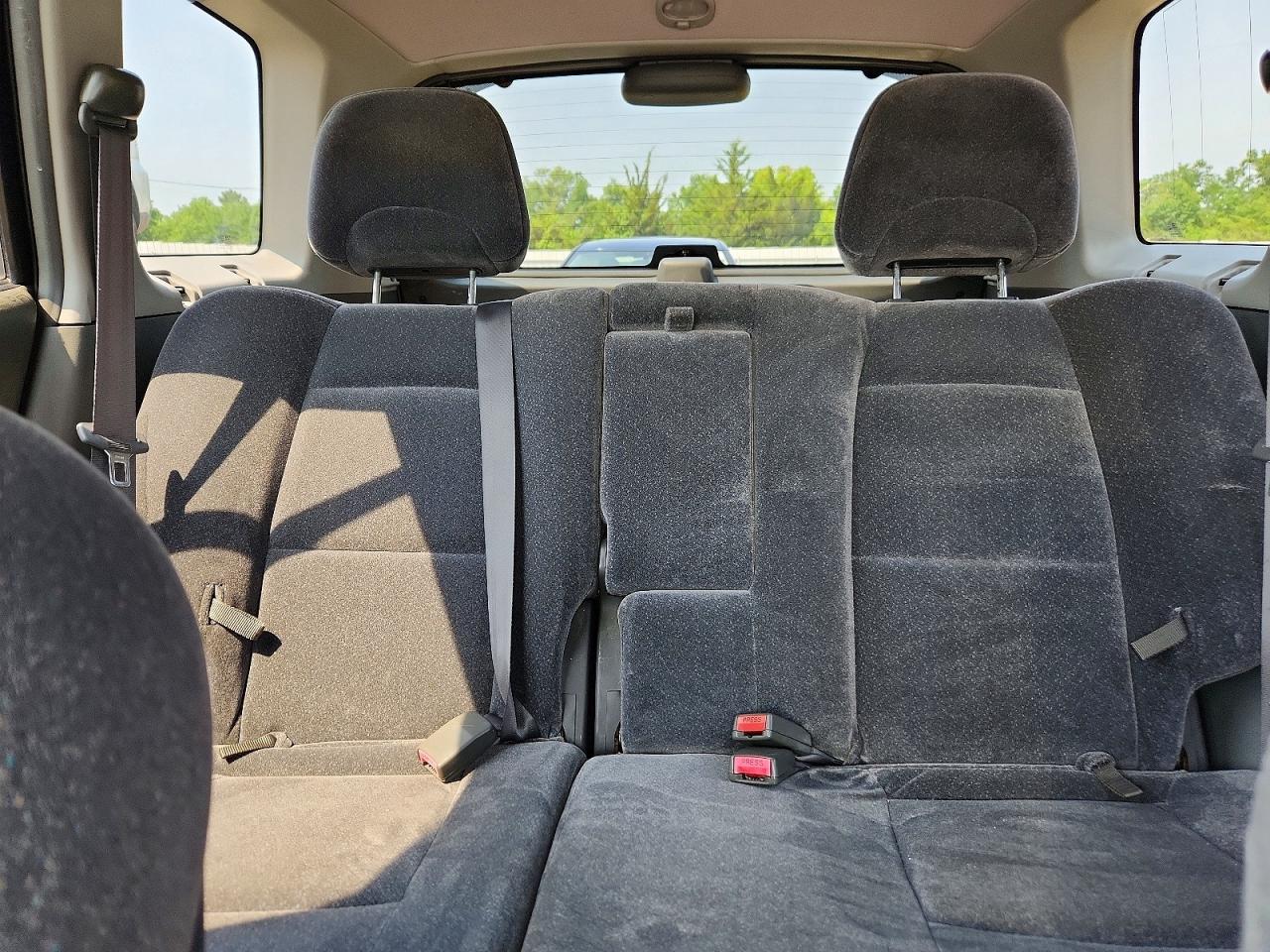 2001 Hyundai Santa Fe Gl Silver vin: KM8SC83D81U110247