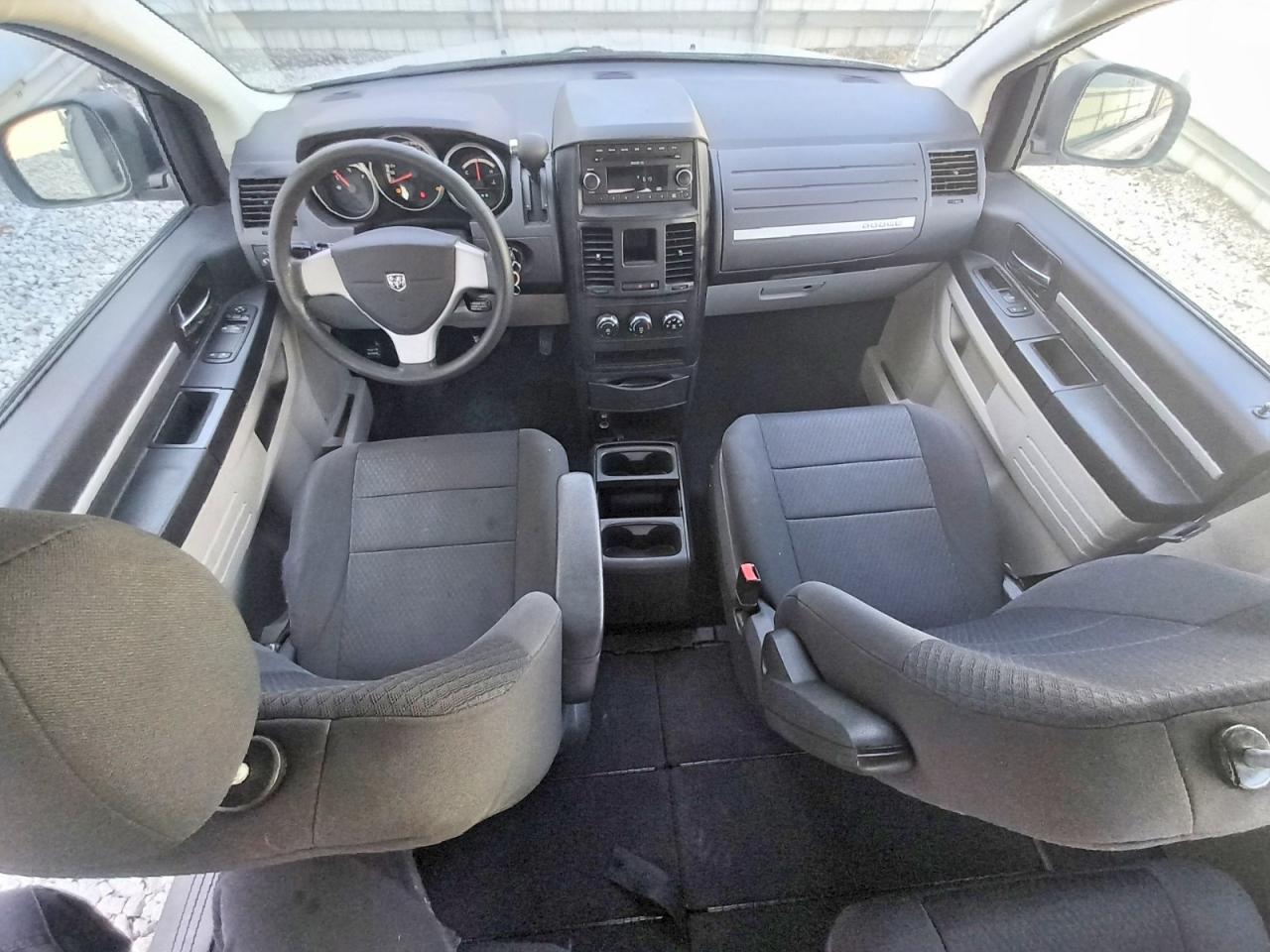 2010 Dodge Grand Caravan Se Серебряный vin: 2D4RN4DE7AR219554
