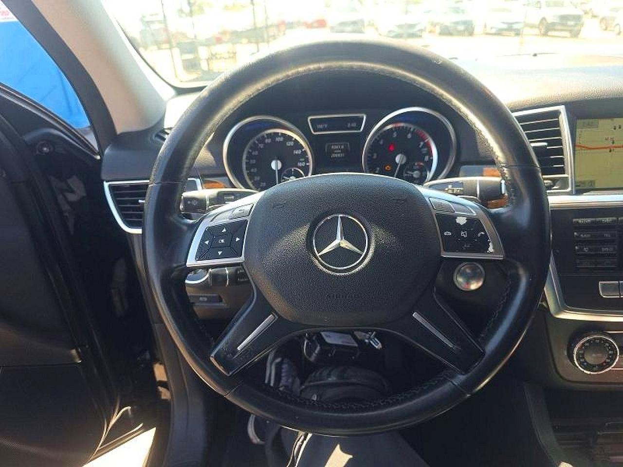 2014 Mercedes-benz Ml 350 Черный vin: 4JGDA5JB3EA296639