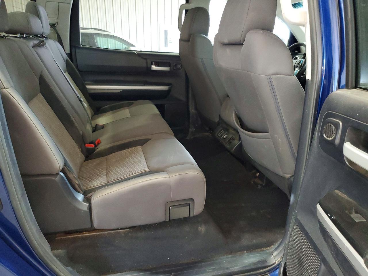 2014 Toyota Tundra Crewmax Sr5 Blue vin: 5TFEM5F15EX068798