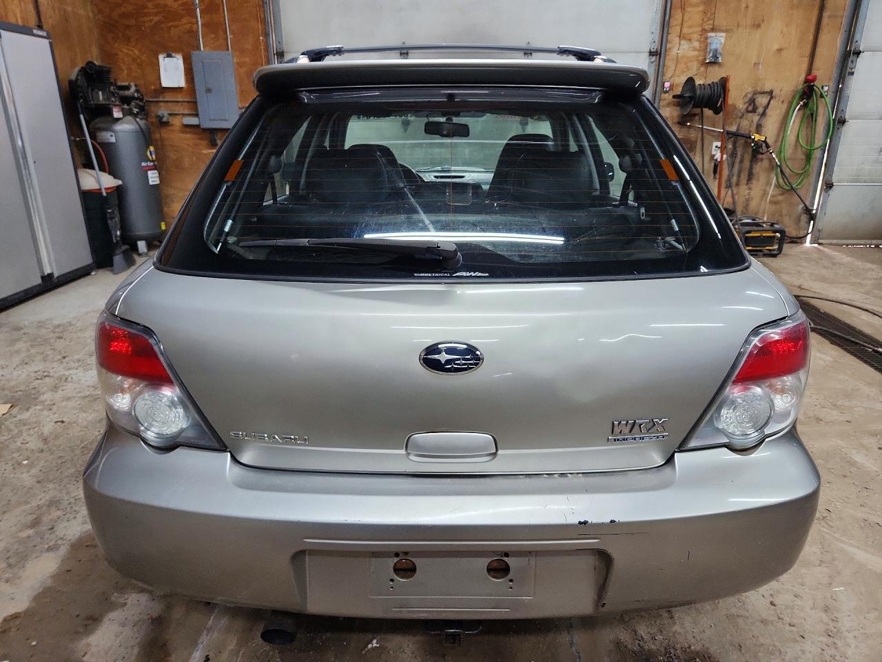 2007 Subaru Impreza Wrx Silver vin: JF1GG74657G805775
