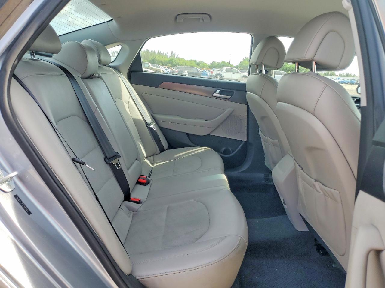 2015 Hyundai Sonata Sport Silver vin: 5NPE34AF3FH125707