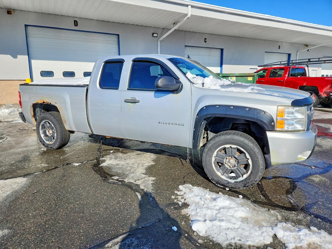 2011 Chevrolet Silverado K1500 Lt Silver vin: 1GCRKSE37BZ192628