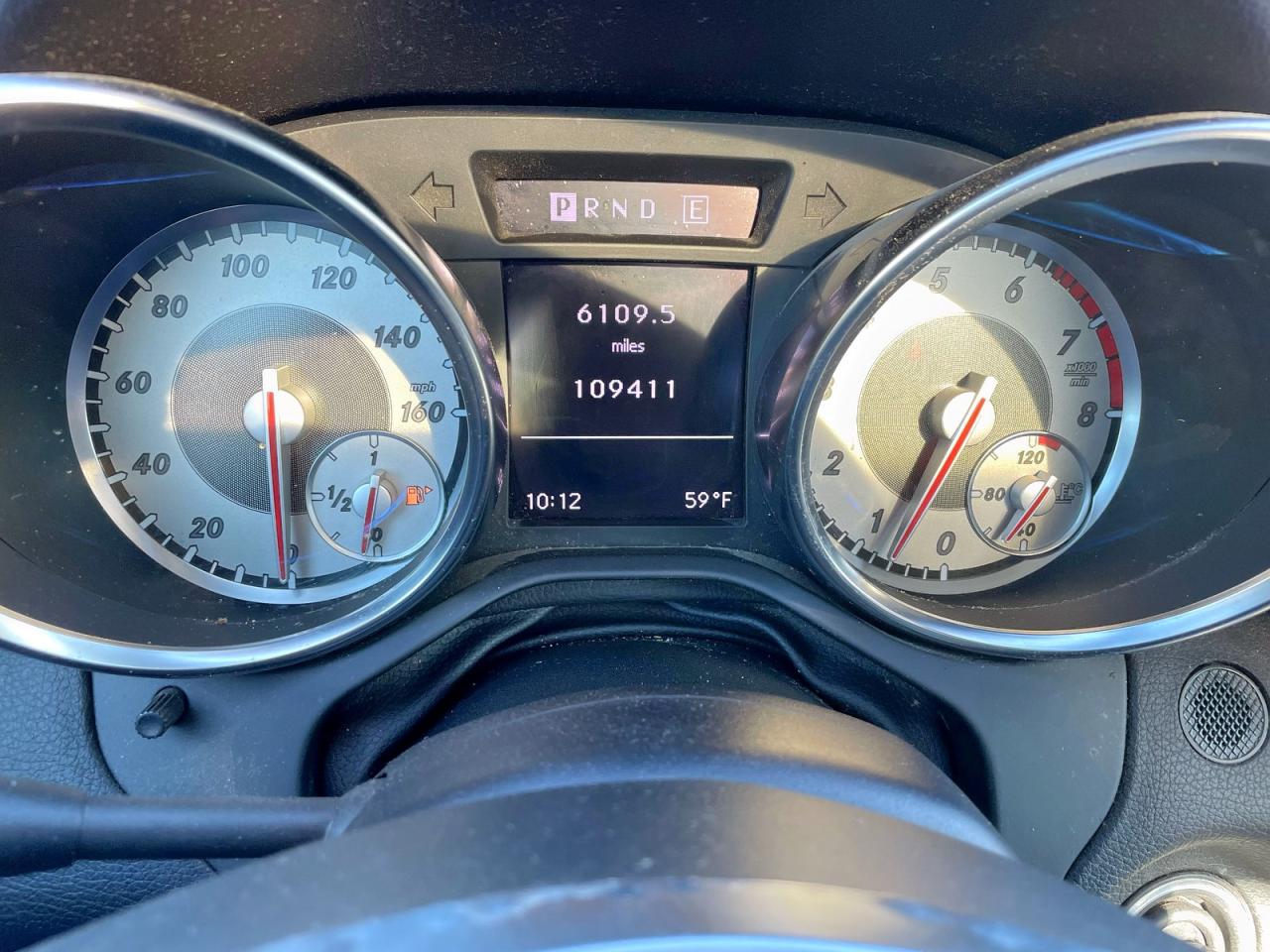 2012 Mercedes-benz Slk 350 White vin: WDDPK5HA1CF038430