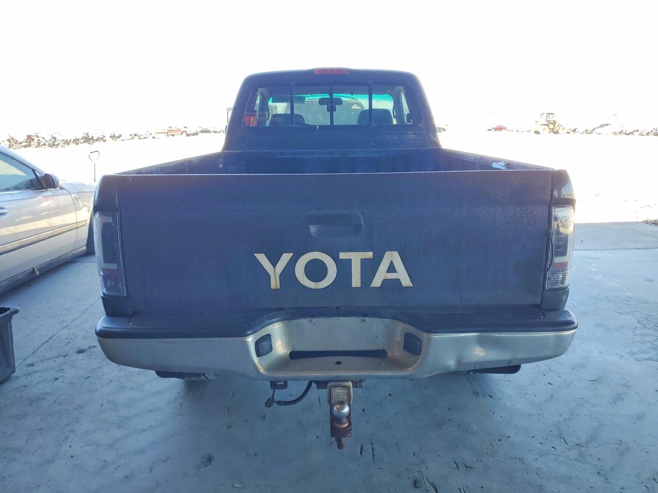 2000 Toyota Tacoma Xtracab Зеленый vin: 5TEWN72N1YZ691371