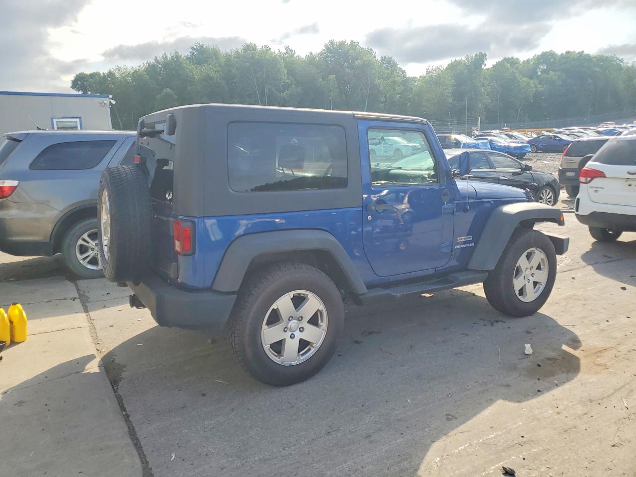 2010 Jeep Wrangler Sport Blue vin: 1J4AA2D13AL106114