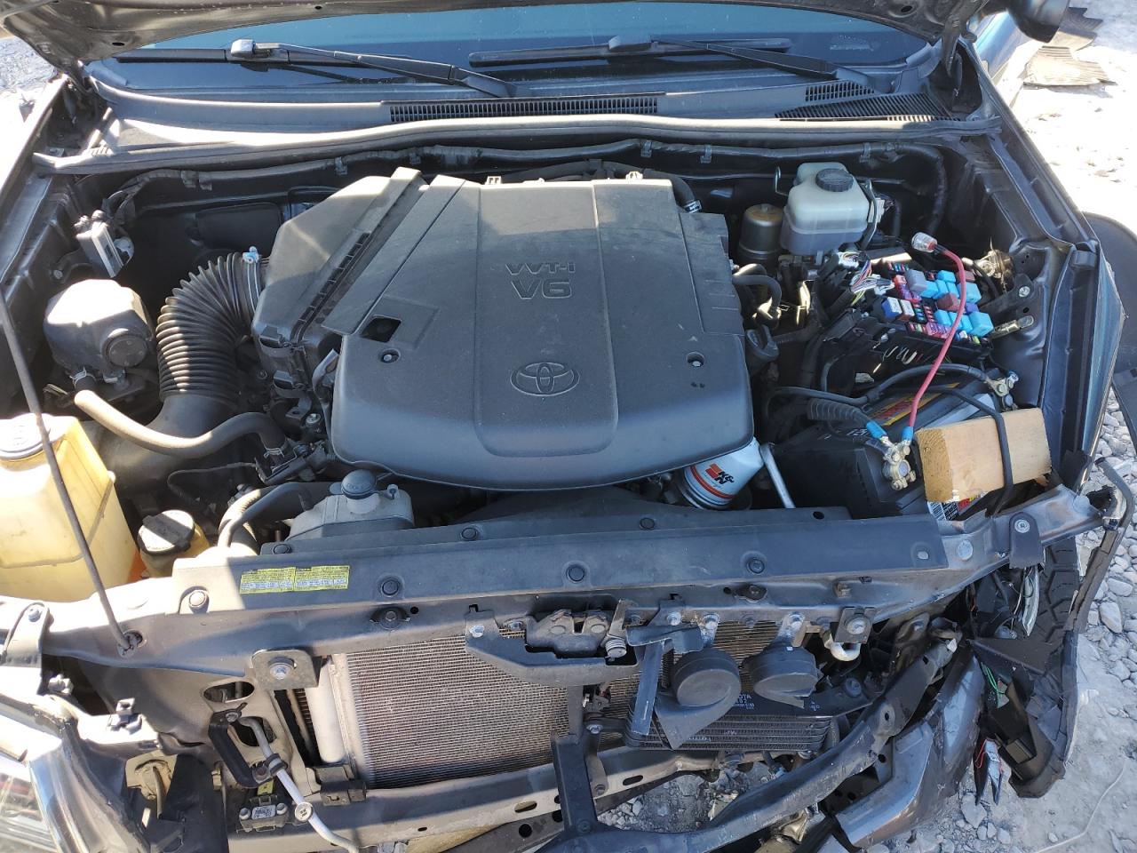 2015 Toyota Tacoma Double Cab Серый vin: 5TFLU4EN6FX120379
