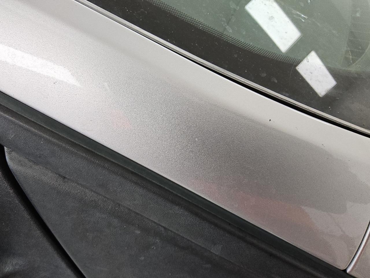 2014 Ford Escape Se Silver vin: 1FMCU9G9XEUC09574 Damage: Right Drip Rail, Chipped, 3