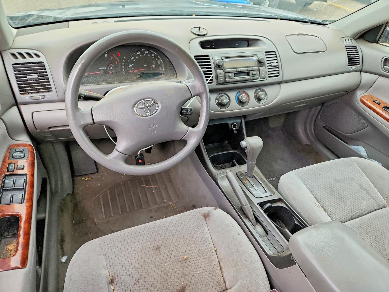 2003 Toyota Camry Le Maroon vin: 4T1BE32K53U766423