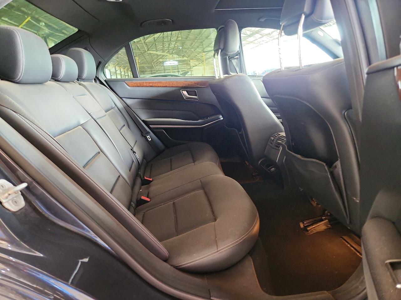 2015 Mercedes-benz E 350 Серый vin: WDDHF5KB1FB152532