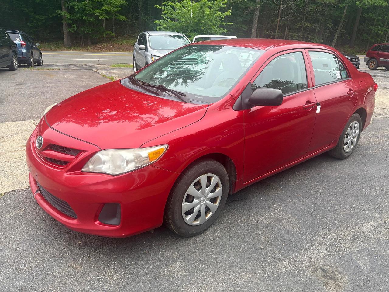 2011 Toyota Corolla Base Burgundy vin: 2T1BU4EE4BC668093