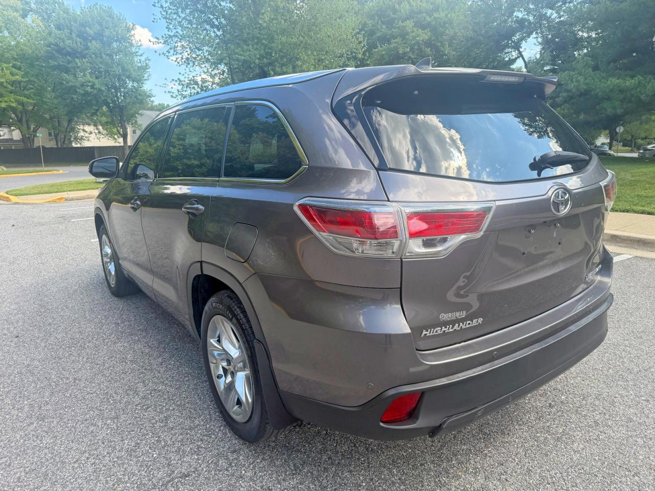 2015 Toyota Highlander Limited Platinum Серый vin: 5TDDKRFH6FS212064