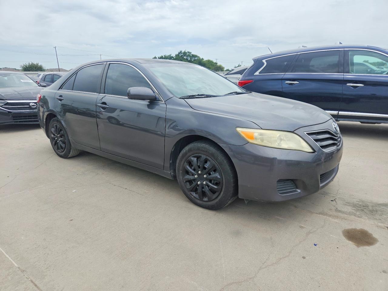 2011 Toyota Camry Le Серый vin: 4T1BF3EK2BU610332