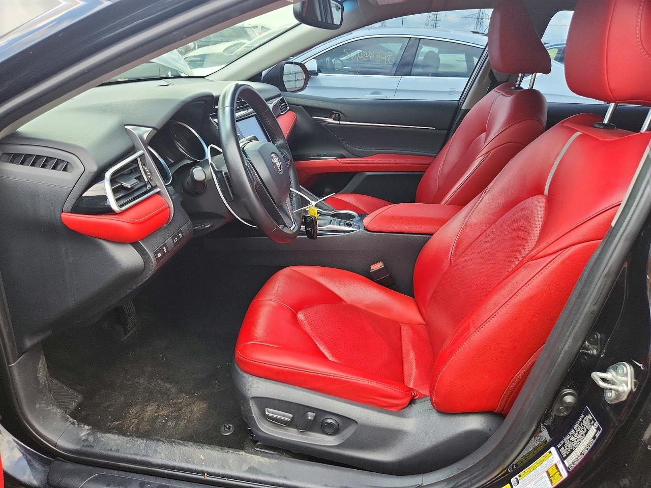 2018 Toyota Camry Xse Черный vin: 4T1B61HK8JU562947