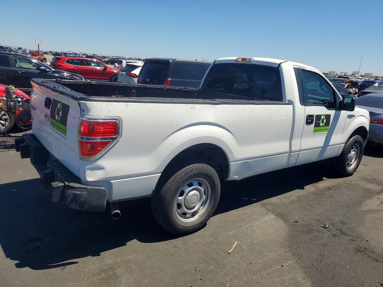 2010 Ford F150 White vin: 1FTMF1CW1AKE17137
