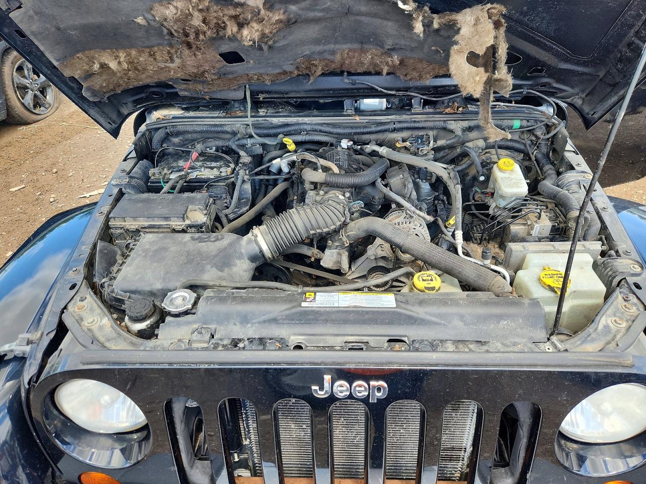 2010 Jeep Wrangler Unlimited Sahara Black vin: 1J4BA5H18AL205639