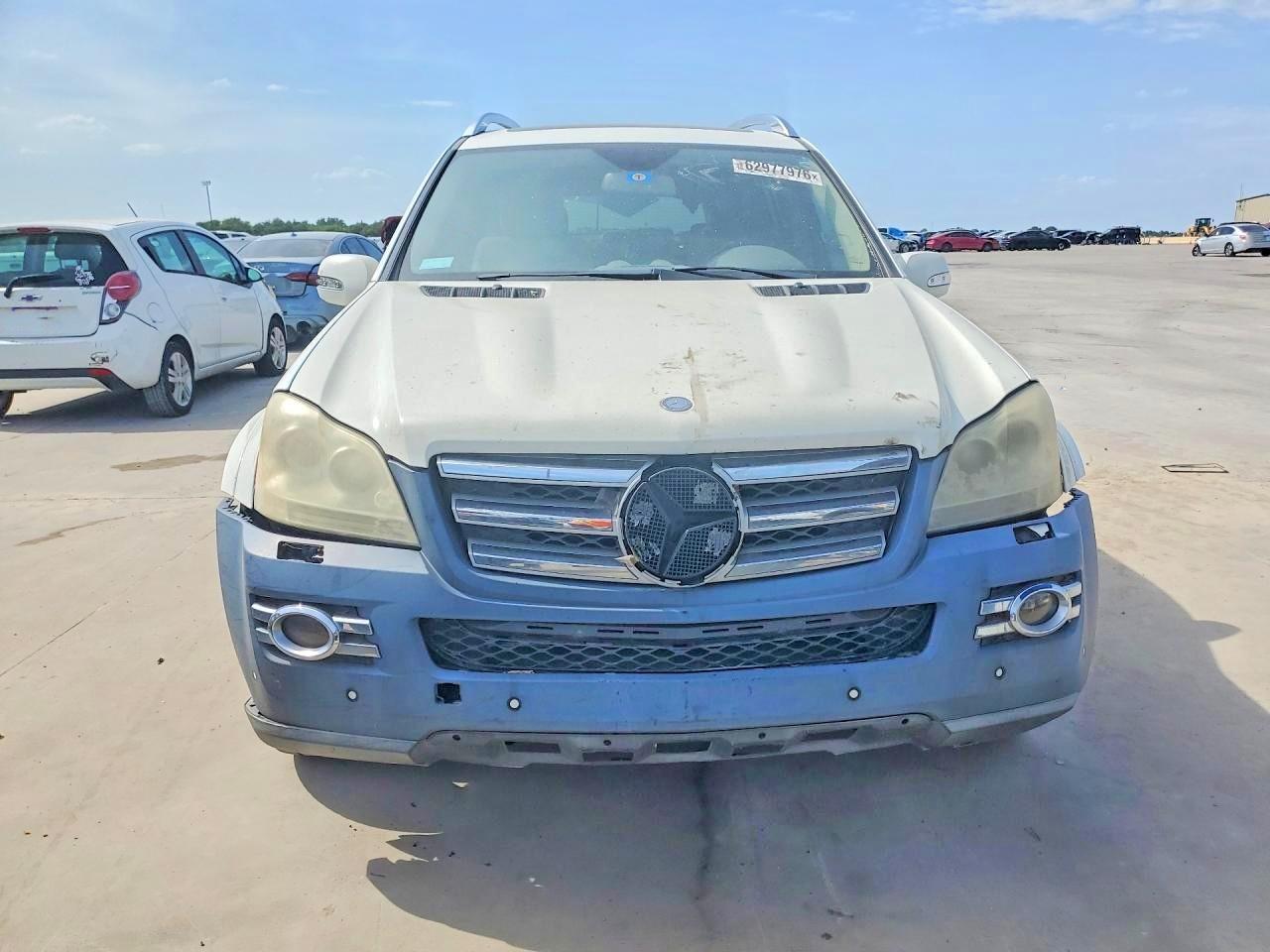 2008 Mercedes-benz Gl 550 4matic Белый vin: 4JGBF86E88A367707