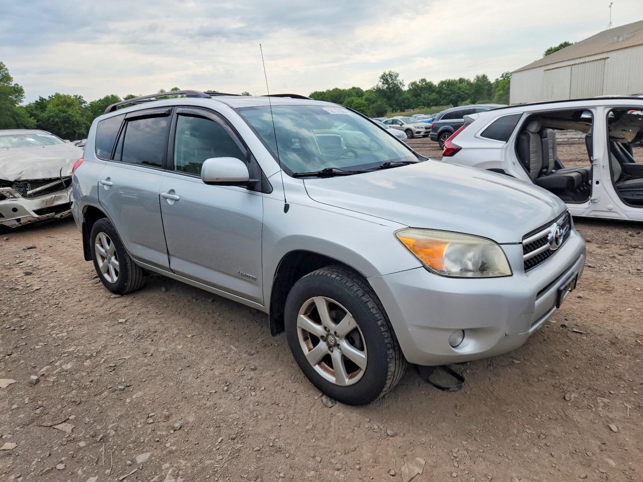 2007 Toyota Rav4 Limited Silver vin: JTMBD31V775057012
