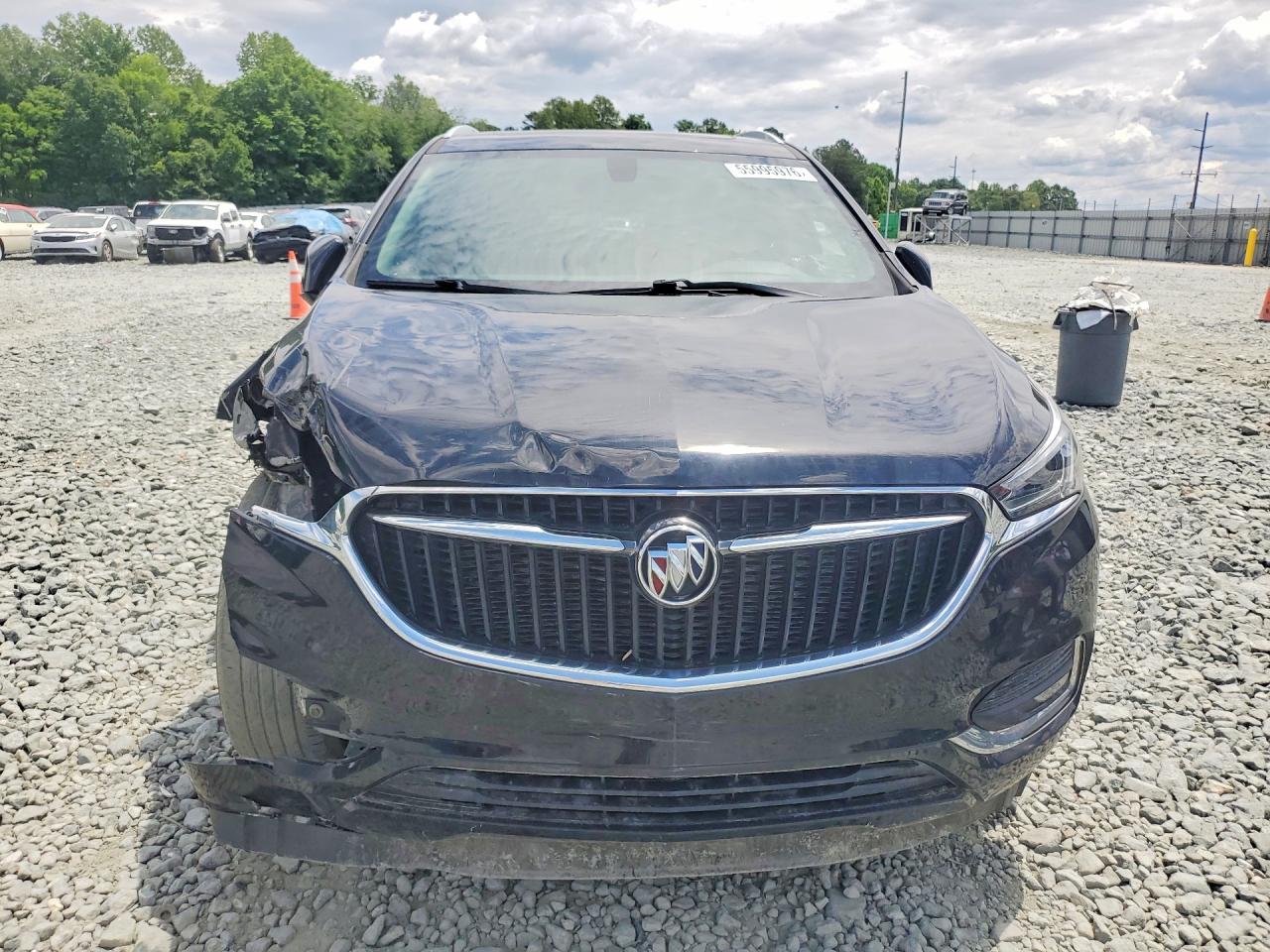 2021 Buick Enclave Essence Угольный vin: 5GAEVAKW9MJ142721