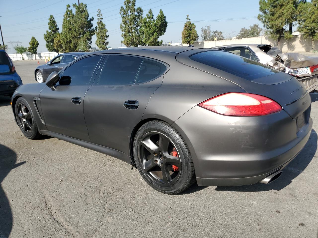 2011 Porsche Panamera 2 Black vin: WP0AA2A79BL011833