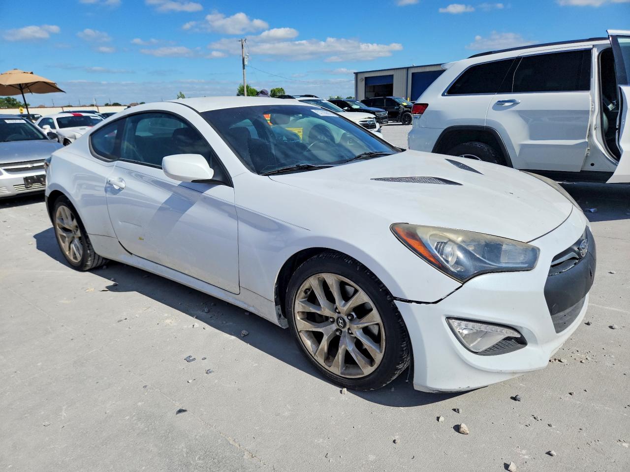 2014 Hyundai Genesis Coupe 2.0t Белый vin: KMHHT6KD2EU117118