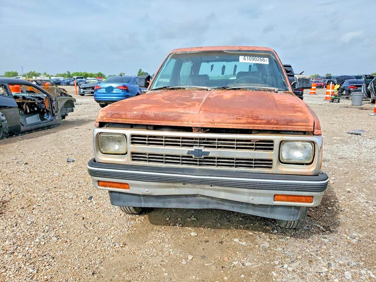 1991 Chevrolet Blazer S10 Red vin: 1GNCS18ZXM8265457