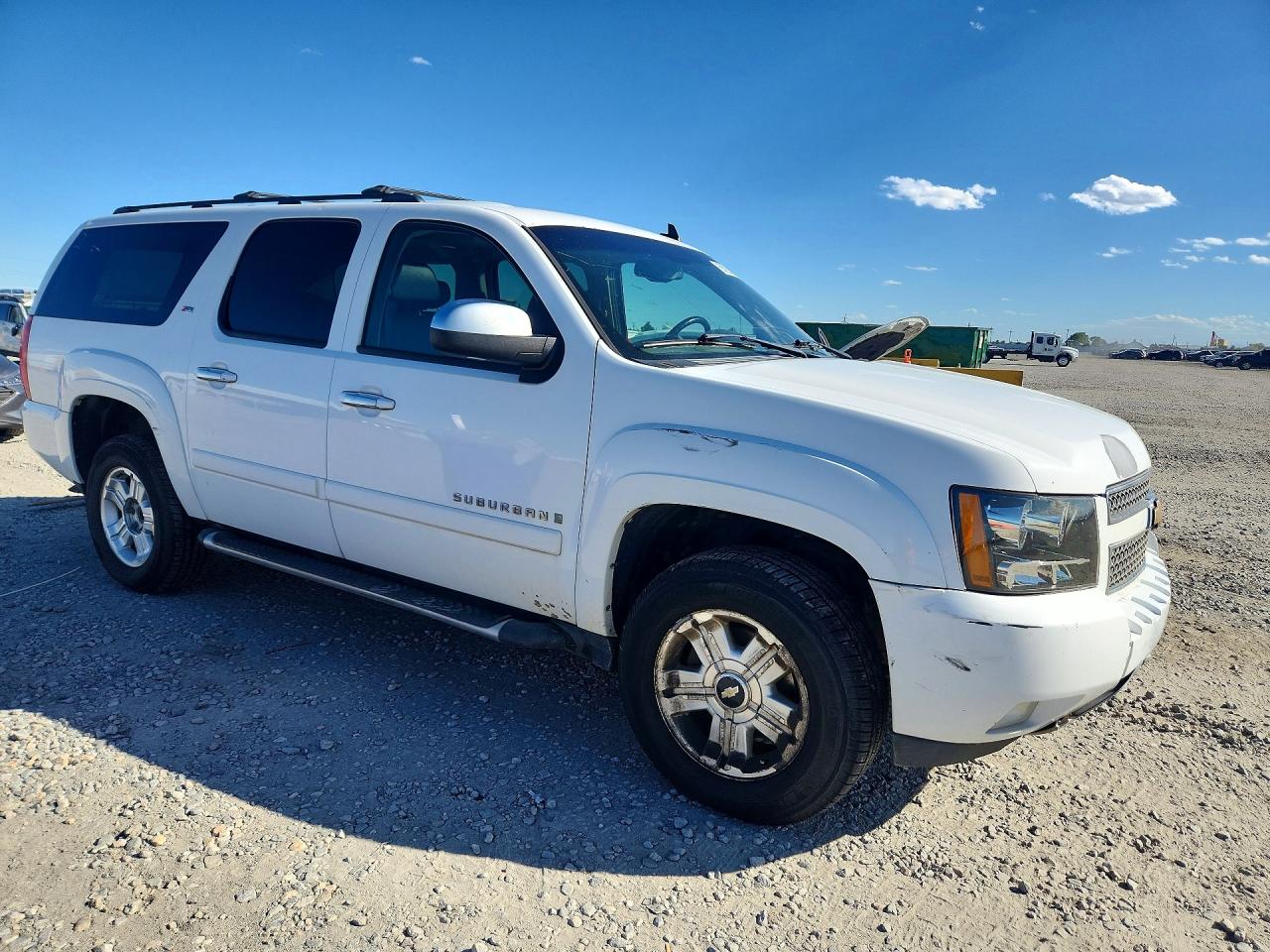 2008 Chevrolet Suburban K1500 Ls White vin: 3GNFK16398G121202