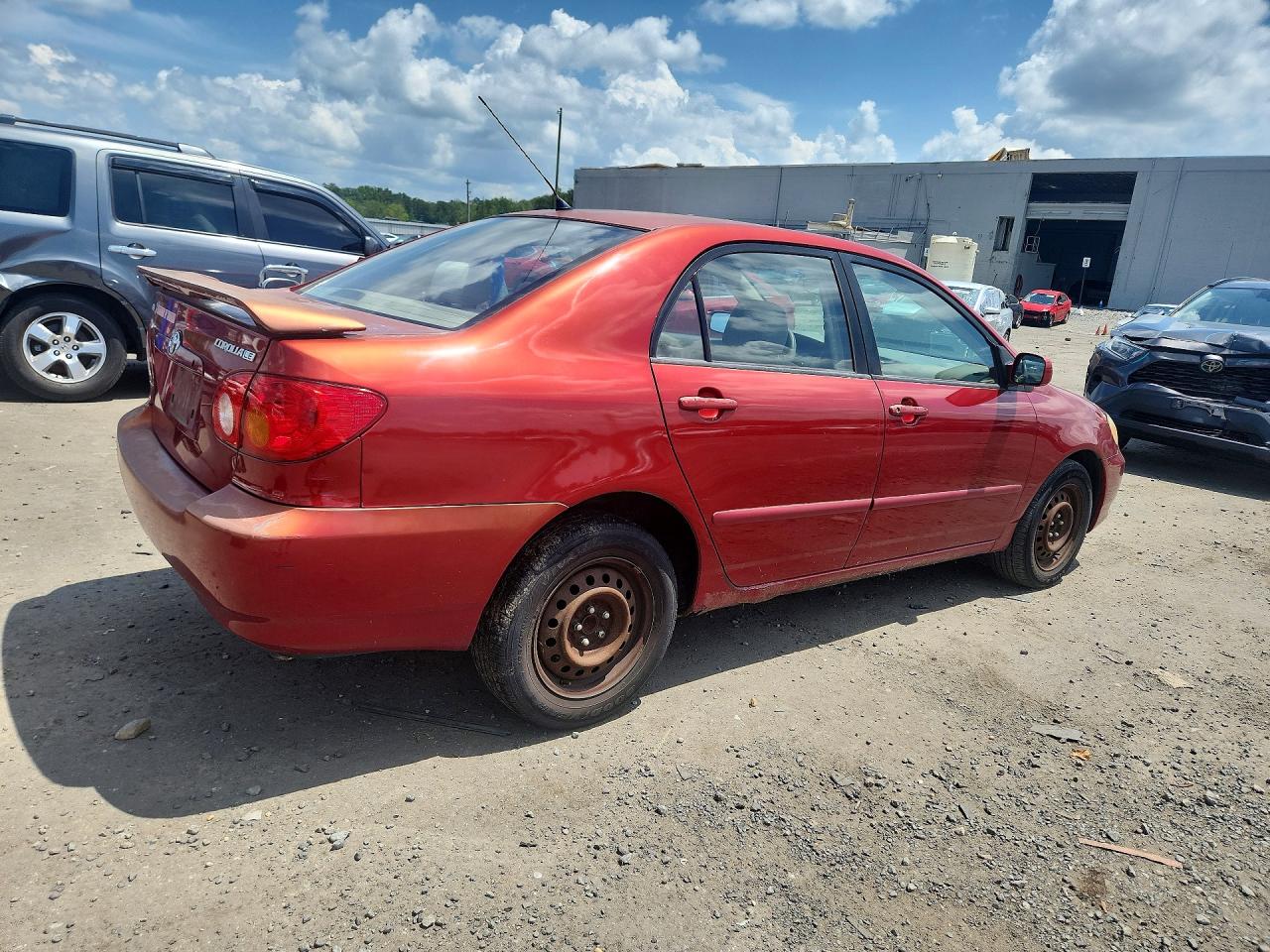2004 Toyota Corolla Le Red vin: 2T1BR32E64C283458