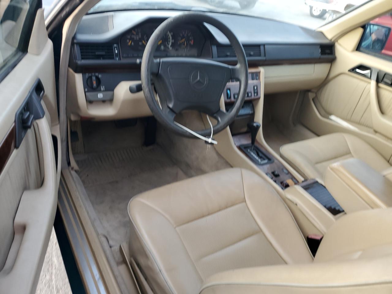 1995 Mercedes-benz E 320 Green vin: WDBEA66E5SC277008