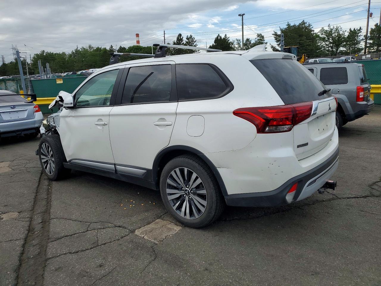 2019 Mitsubishi Outlander Se Белый vin: JA4AD3A32KZ055450