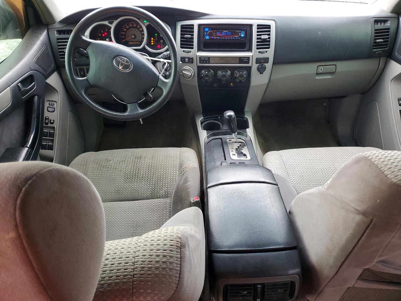 2005 Toyota 4runner Sr5 White vin: JTEBU14R758051821