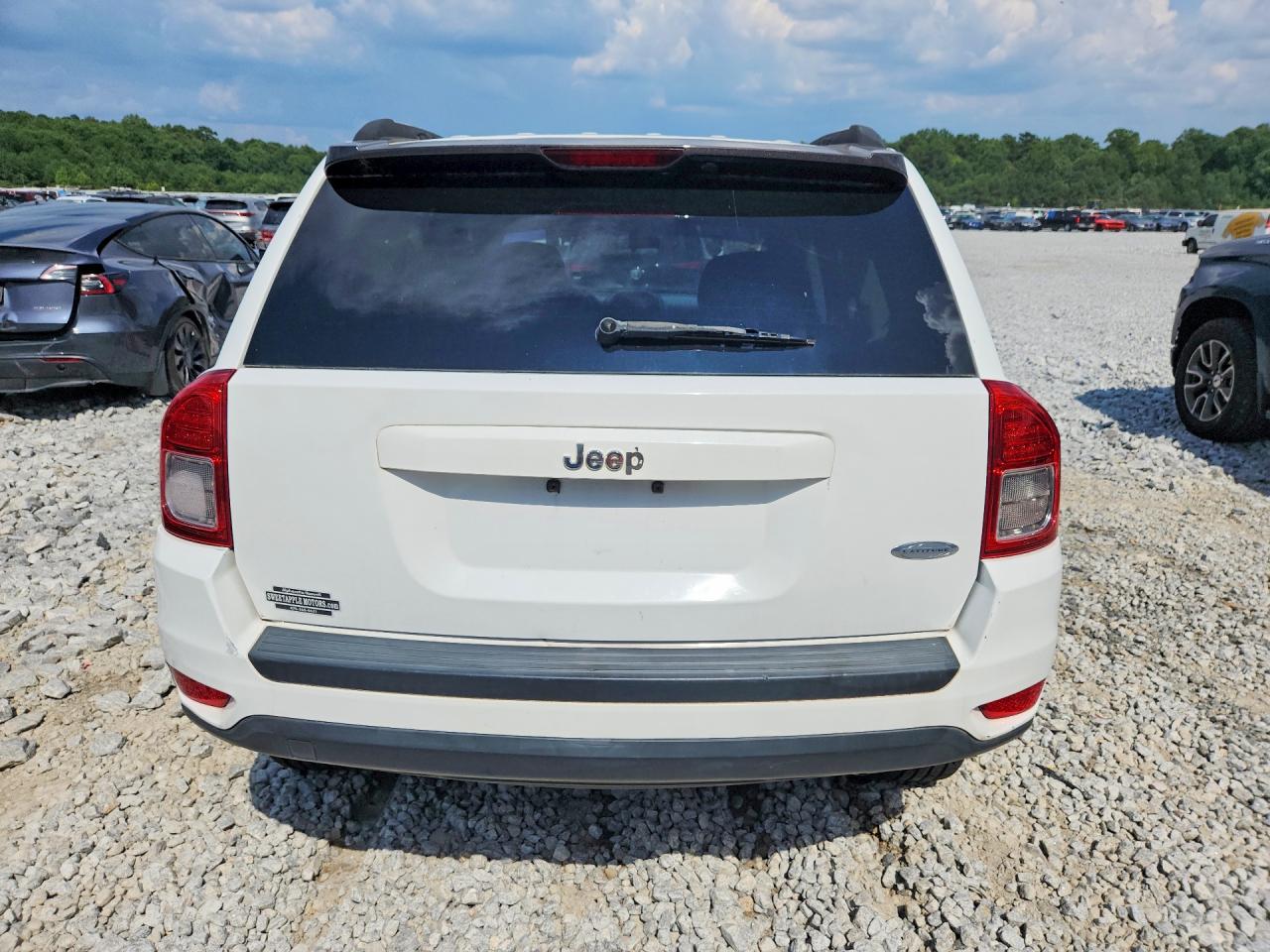 2011 Jeep Compass Sport White vin: 1J4NT1FB1BD253314