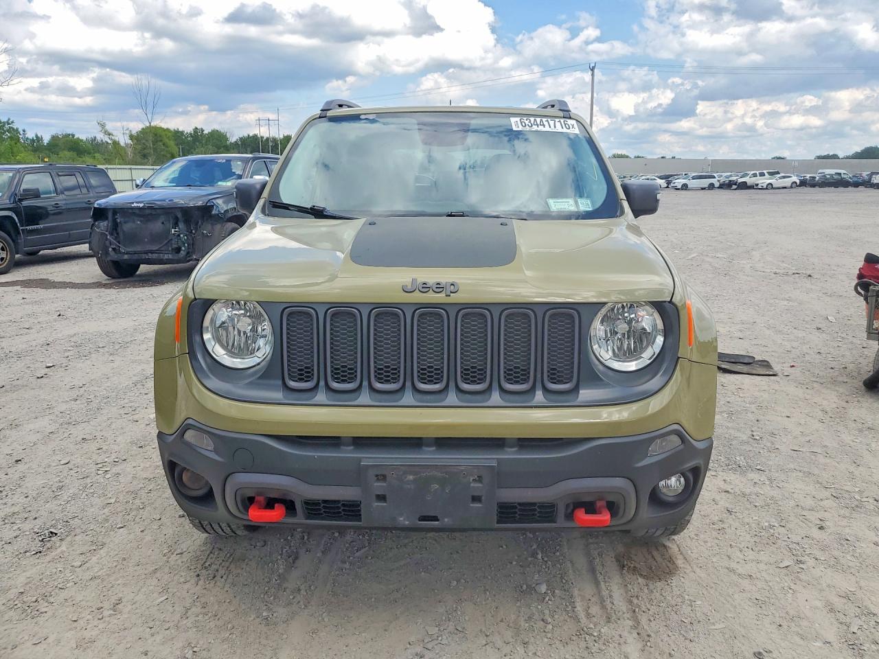 2015 Jeep Renegade Trailhawk Green vin: ZACCJBCT6FPB93477