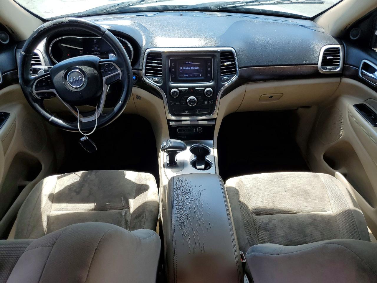 2014 Jeep Grand Cherokee Laredo Silver vin: 1C4RJEAG9EC217243