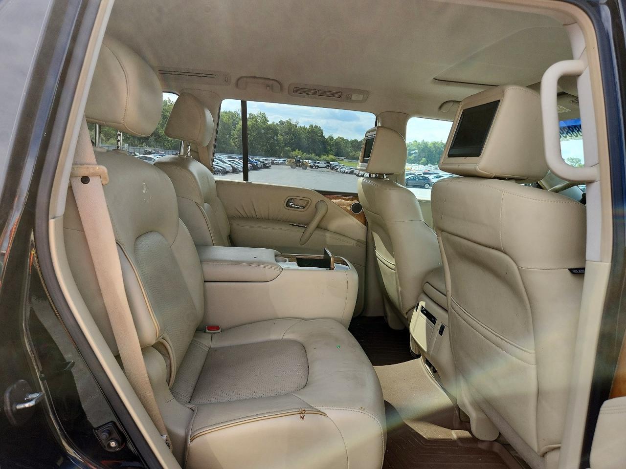 2012 Infiniti Qx56 Base Черный vin: JN8AZ2NE1C9016979