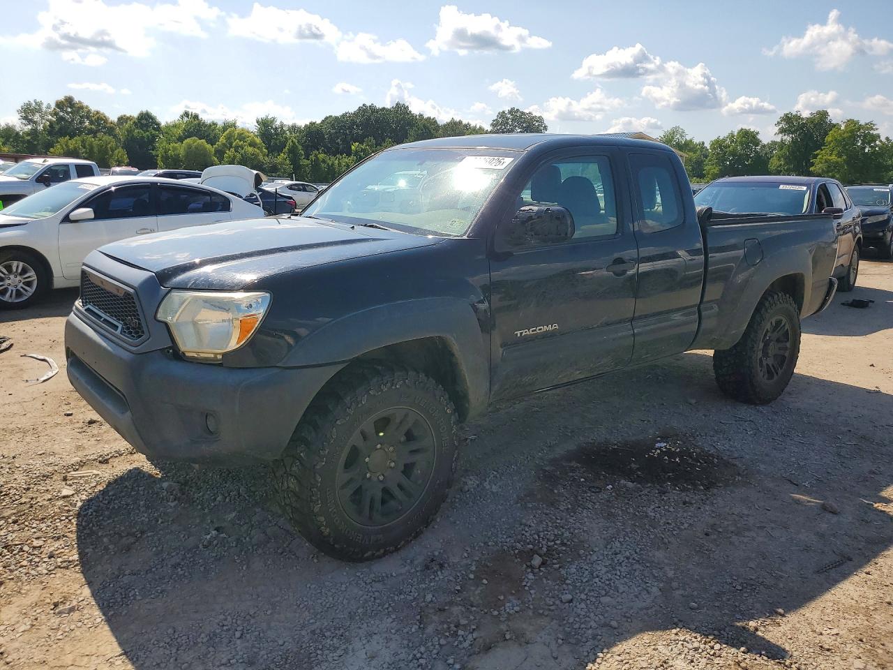 2015 Toyota Tacoma V6 Черный vin: 5TFUU4EN9FX136774