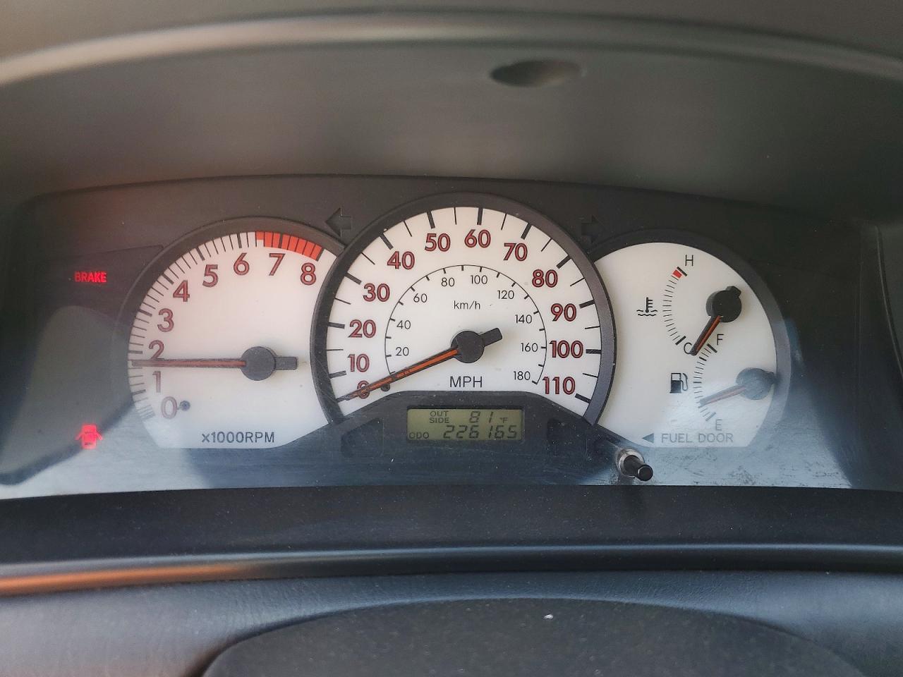2004 Toyota Corolla S Silver vin: 1NXBR32E54Z302953