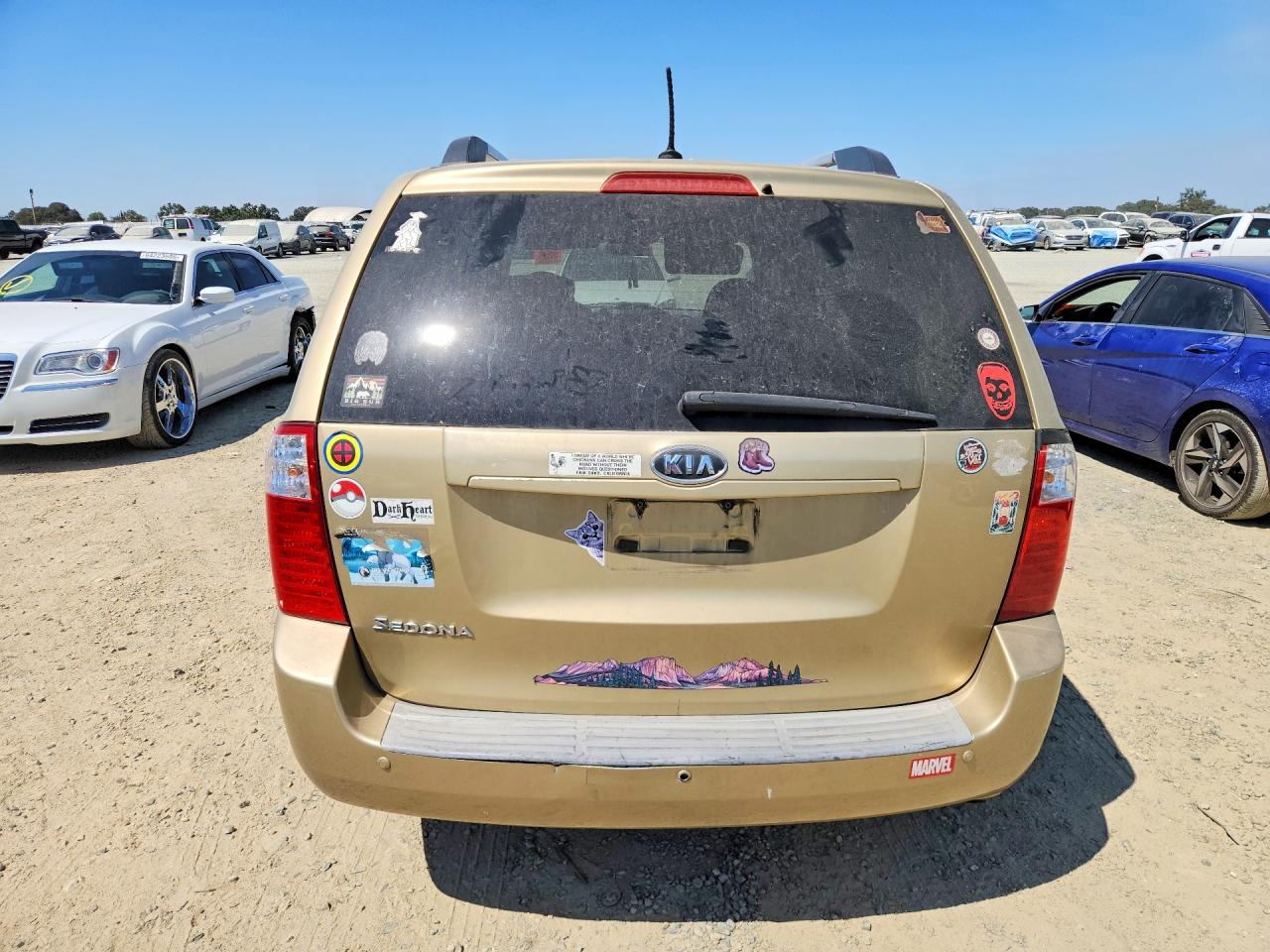 2010 Kia Sedona Lx Gold vin: KNDMG4C35A6354072