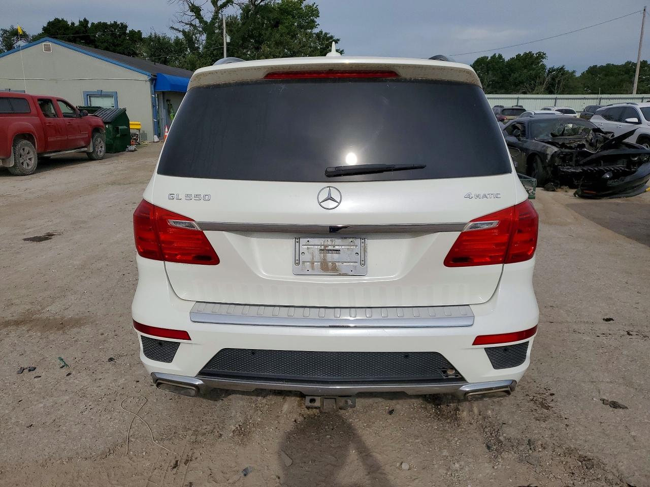 2014 Mercedes-benz Gl 550 4matic White vin: 4JGDF7DE6EA345299