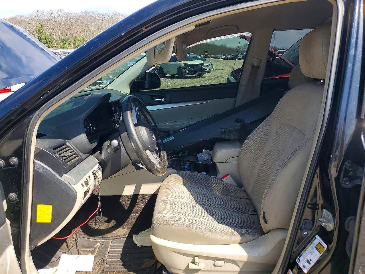 2011 Subaru Outback 2.5i Premium Black vin: 4S4BRBCC1B3415406