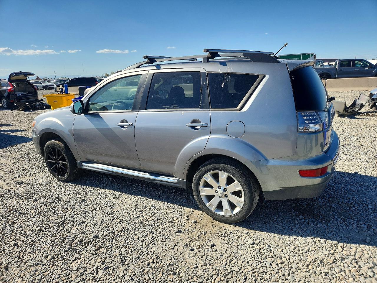 2013 Mitsubishi Outlander Se White vin: JA4AS3AW0DU003833