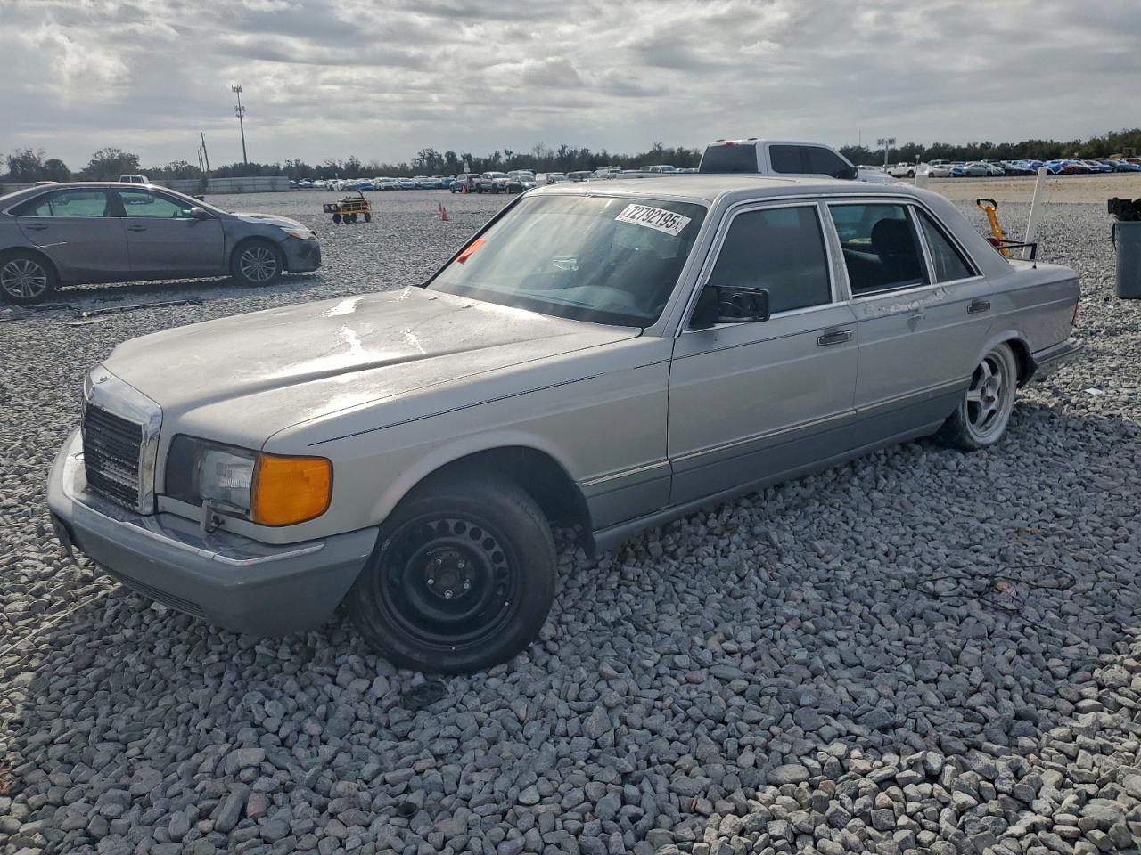 WDBCA39D9JA392777
