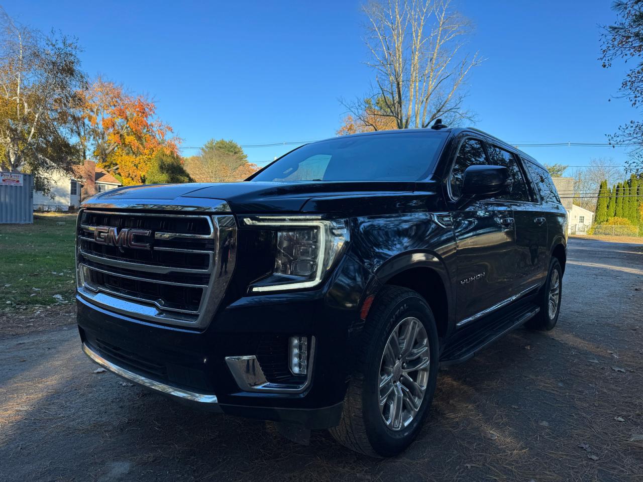 2021 Gmc Yukon Xl K1500 Slt Синий vin: 1GKS2GKD1MR310983