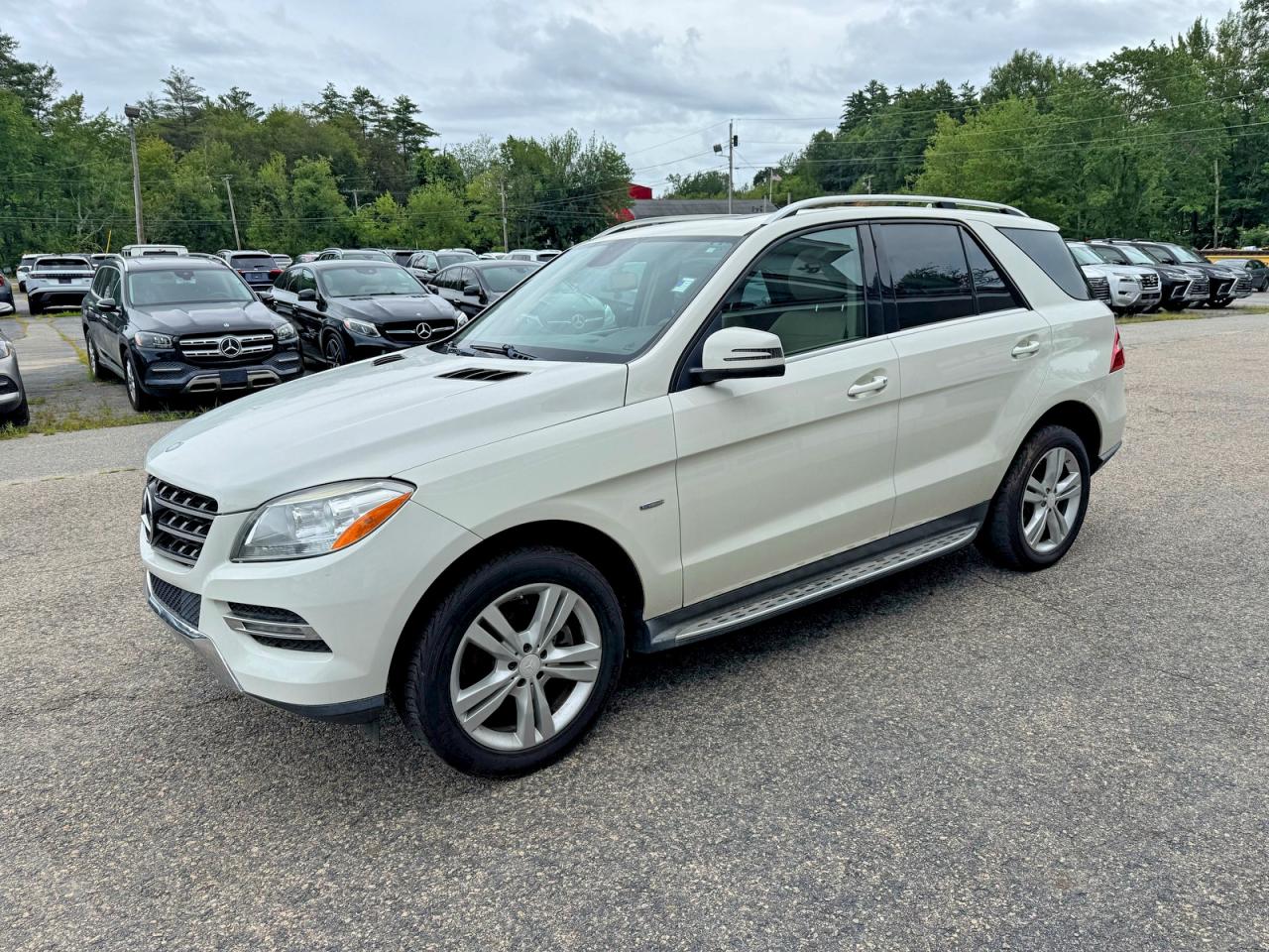 2012 Mercedes-benz Ml 350 4matic White vin: 4JGDA5HB4CA053991