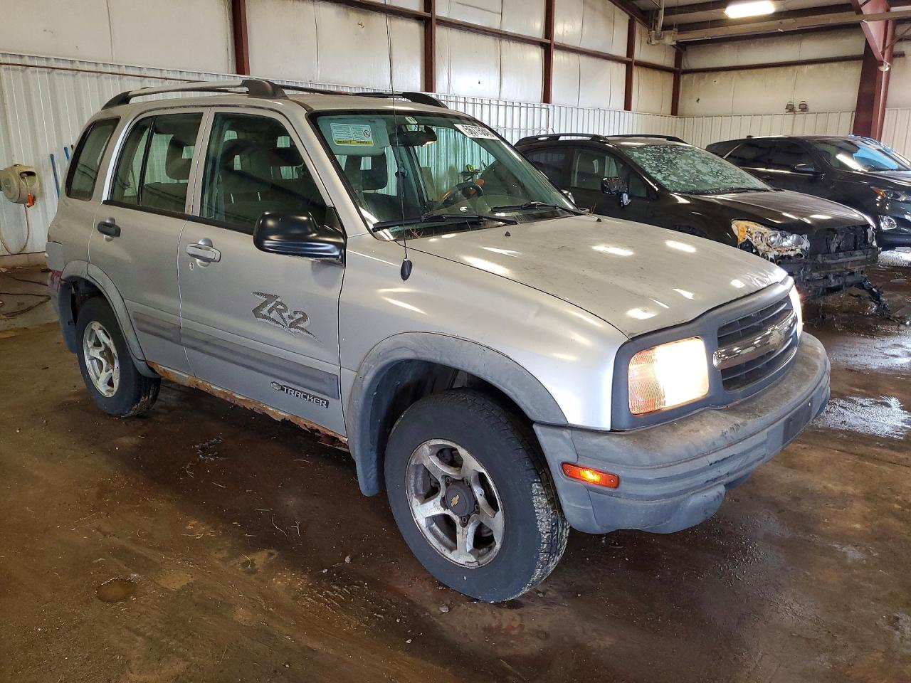 2002 Chevrolet Tracker Zr2 Silver vin: 2CNBJ734326907330