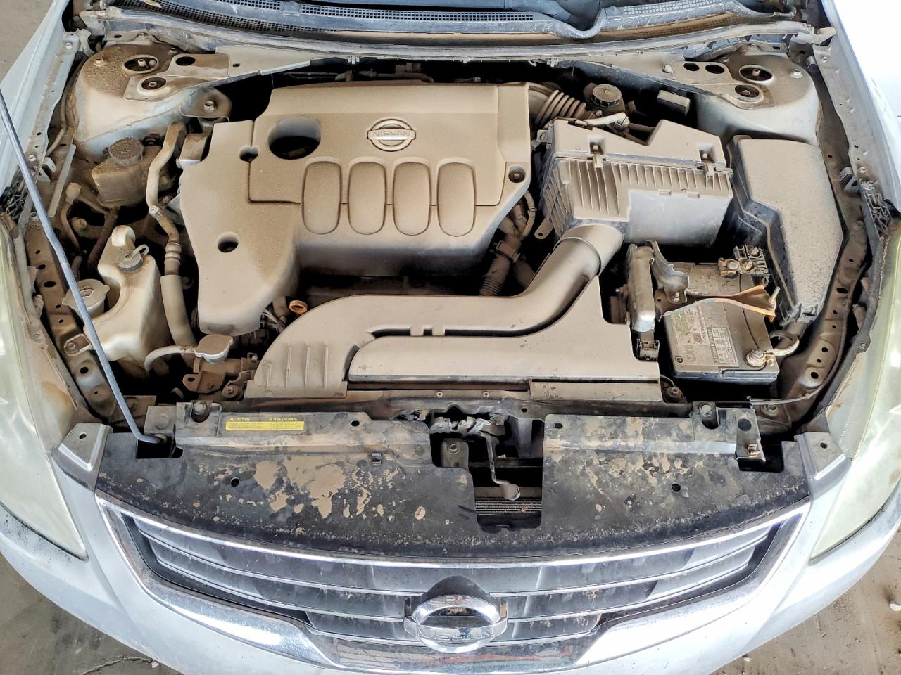 2010 Nissan Altima 2.5 Silver vin: 1N4AL2AP3AN447774