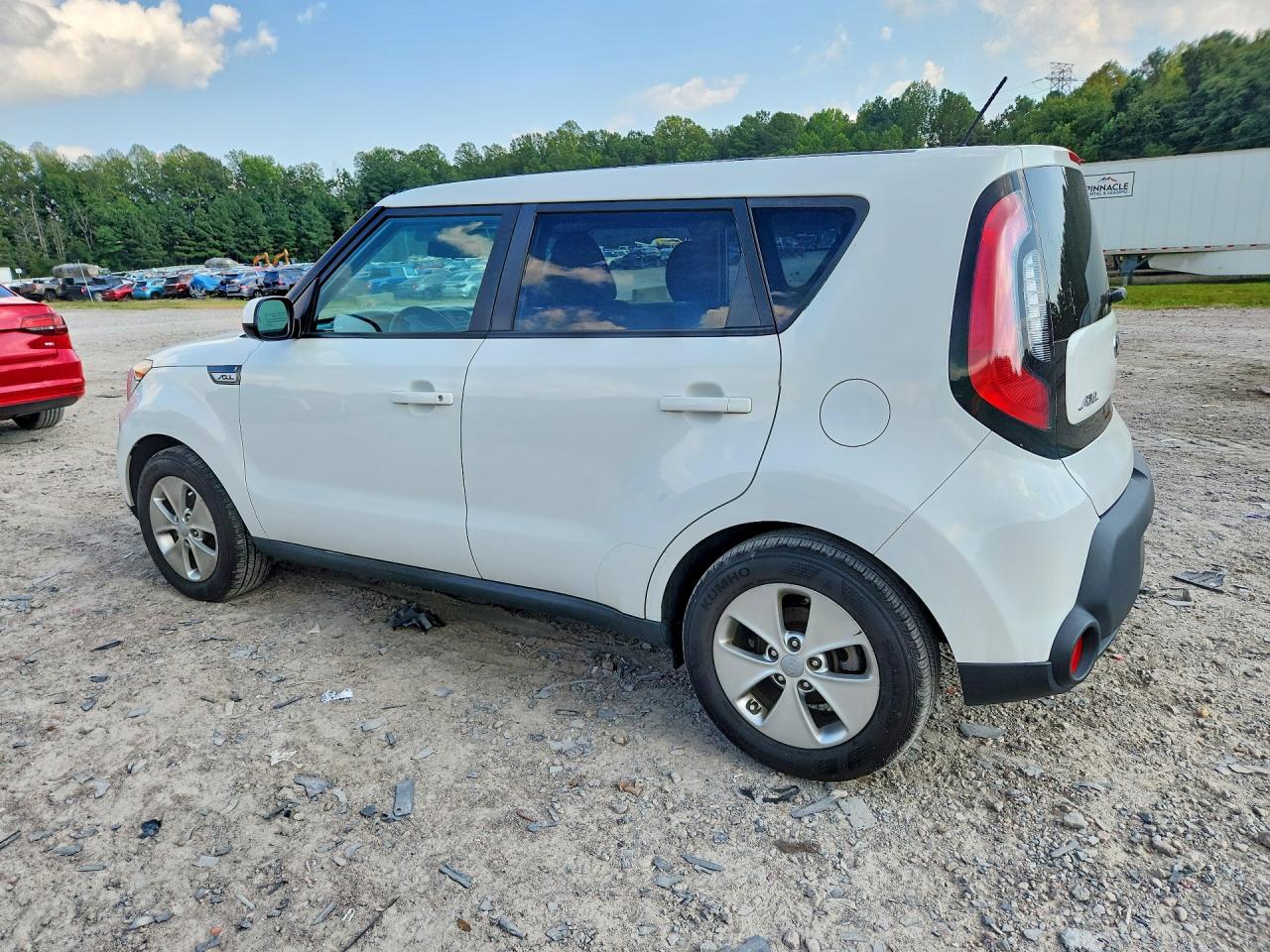 2016 Kia Soul Base White vin: KNDJN2A25G7288326