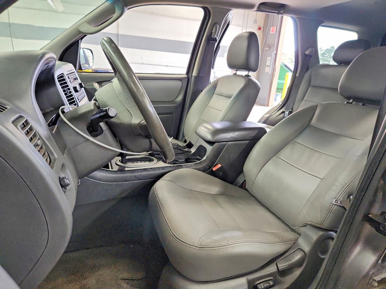 2006 Ford Escape Xlt Gray vin: 1FMYU93126KC23729