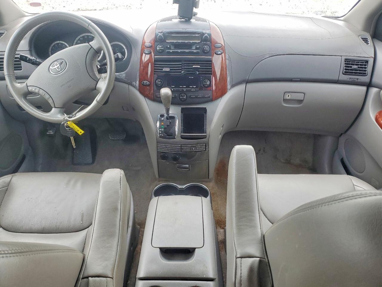 2005 Toyota Sienna Xle 7 Passenger Silver vin: 5TDZA22C95S290380