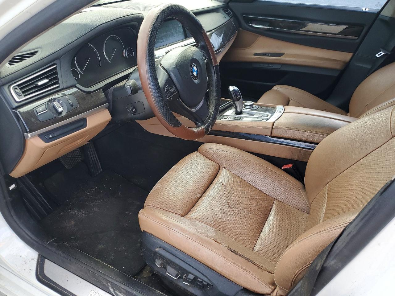 2013 Bmw 740 Lxi White vin: WBAYF4C56DD281538